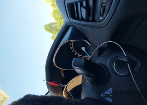 2015 Ford Fiesta Se из США, поврежденный, VIN 3FADP4BJ3FM163263